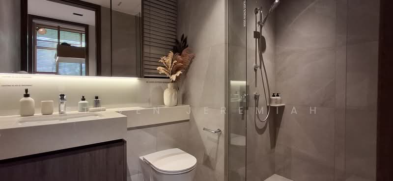 Terra Hill, 18 Yew Siang Road, Buona Vista / West Coast / Clementi New Town, 4 Bedrooms, 1,830 sqft, Condominium For Sale, by Steven Jeremiah, 500212051 - Common Bathroom - PropertyGuru.com.sg