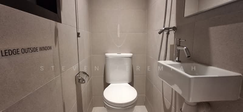 Terra Hill, 18 Yew Siang Road, Buona Vista / West Coast / Clementi New Town, 4 Bedrooms, 1,830 sqft, Condominium For Sale, by Steven Jeremiah, 500212051 - Utility Bathroom - PropertyGuru.com.sg