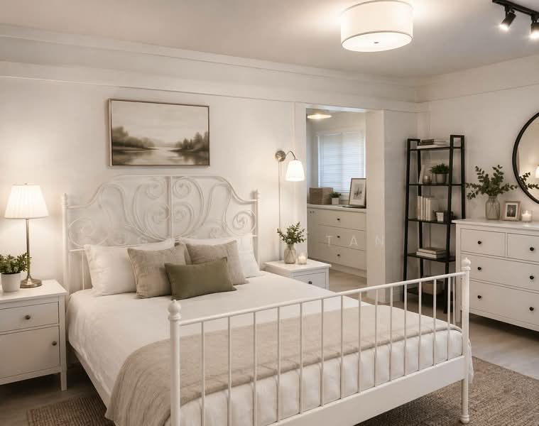 C.H.E.A.P | Rennovated | 2 MRTs | High Floor | D5 | All Race Eligible, Commonwealth Drive / Commonwealth Crescent / Commonwealth Close, 2 Bedrooms, 678 sqft, HDB Flat For Sale, by Gabriel Tan, 500212052 - Master Bedroom - PropertyGuru.com.sg
