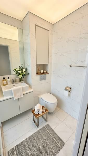 The Cascadia, 921 Bukit Timah Road, 2 Bedrooms, 883 sqft, Condominium For Rent, by Sherlyn Wong, 500212064 - Bathroom - PropertyGuru.com.sg