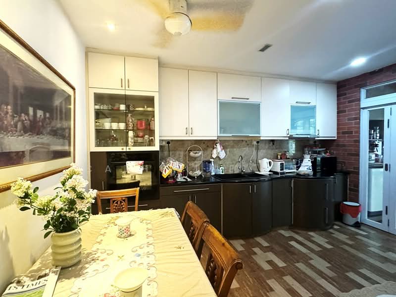 ★Eminence Landed★ Charming Colonial Semi-D @ THOMSON HILLS ESTATE, Thomson Hill Drive, Thomson Green, Thomson View, Thomson Heights, 5 Bedrooms, 4,500 sqft, Semi-Detached House For Sale, by Catherine Lee, 500212067 - Kitchen - PropertyGuru.com.sg