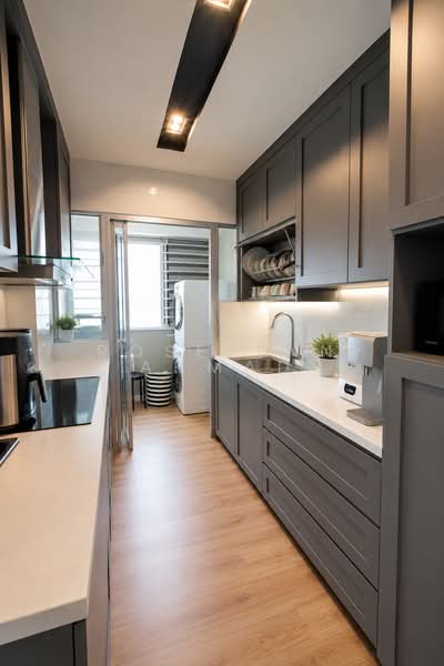220A Sumang Lane, 220A Sumang Lane, 3 Bedrooms, 1,001 sqft, HDB Flat For Sale, by Roselynn Ahmad, 500212073 - Kitchen - PropertyGuru.com.sg