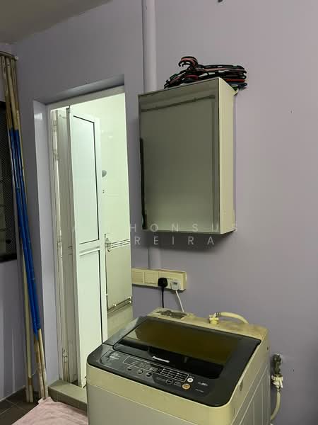 327 Ubi Avenue 1, 327 Ubi Avenue 1, Room Rental, 210 sqft, HDB Flat For Rent, by Alphonsus Pereira, 500212076 - Interior - PropertyGuru.com.sg