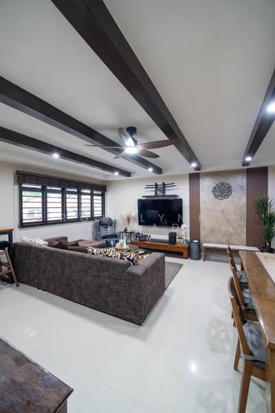 275D Jurong West Street 25, 275D Jurong West Street 25, 3 Bedrooms, 1,195 sqft, HDB Flat For Sale, by Roselynn Ahmad, 500212080 - Living Room - PropertyGuru.com.sg
