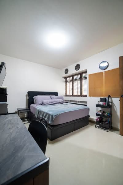 275D Jurong West Street 25, 275D Jurong West Street 25, 3 Bedrooms, 1,195 sqft, HDB Flat For Sale, by Roselynn Ahmad, 500212080 - Master Bedroom - PropertyGuru.com.sg