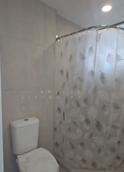 Trellis Towers, 700 Toa Payoh Lorong 1, Room Rental, 150 sqft, Condominium For Rent, by BREEZE, 500212086 - Bathroom - PropertyGuru.com.sg