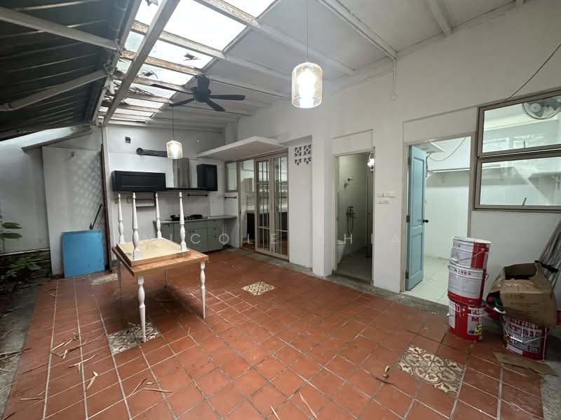 Kasai Road, Kasai Road, 3 Bedrooms, 2,000 sqft, Terraced House For Rent, by Nicole Chia, 500212092 - Kitchen - PropertyGuru.com.sg