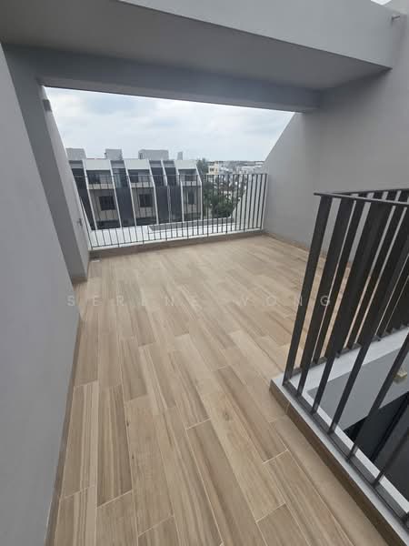 Pollen Collection II, , 5 Bedrooms, 4,101 sqft, Terraced House For Rent, by Serene Wong, 500212098 - Balcony - PropertyGuru.com.sg