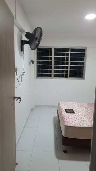 101 Serangoon North Avenue 1, 101 Serangoon North Avenue 1, Room Rental, 100 sqft, HDB Flat For Rent, by Zhen Kai (ZK) Peh, 500212103 - Bedroom - PropertyGuru.com.sg