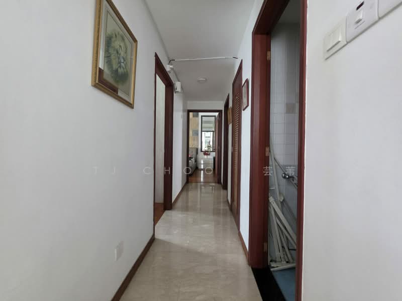 Yishun Sapphire, 42 Canberra Drive, 4 Bedrooms, 2,100 sqft, Condominium For Sale, by TJ Choo 朱芸苇, 500212104 - Corridor - PropertyGuru.com.sg