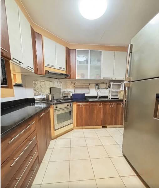 Lilydale, 550 Yishun Ave 6, 3 Bedrooms, 1,195 sqft, Condominium For Sale, by Doreen Own, 500212106 - Kitchen - PropertyGuru.com.sg