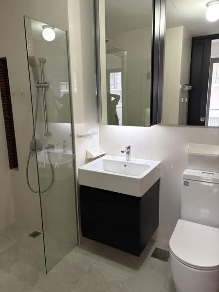 Vivace, 19 Tong Watt Road, 1 Bedroom, 398 sqft, Condominium For Rent, by Esther D/O Martin Paul, 500212107 - Bathroom - PropertyGuru.com.sg