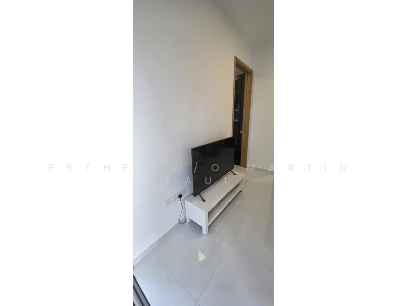 Vivace, 19 Tong Watt Road, 1 Bedroom, 398 sqft, Condominium For Rent, by Esther D/O Martin Paul, 500212107 - Living Room - PropertyGuru.com.sg
