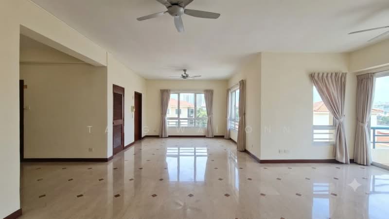 Parkshore, 201 Tanjong Rhu Road, 4 Bedrooms, 2,325 sqft, Condominium For Rent, by Tang Wai Onn, 500212116 - Living Room - PropertyGuru.com.sg