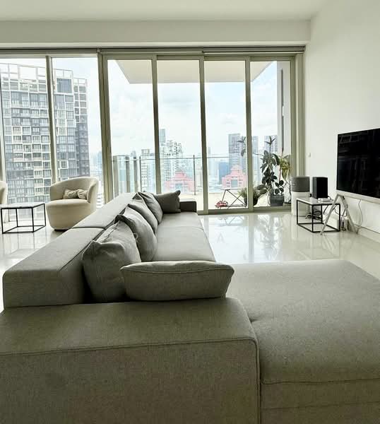 The Cosmopolitan, 200 Kim Seng Road, 4 Bedrooms, 1,679 sqft, Condominium For Rent, by Patricia Lim, 500212130 - Living Room - PropertyGuru.com.sg