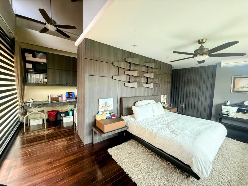 🌟TIMELESS BUNGALOW IN SIGLAP'S GOLDEN MILE💕, 1 TO 2 KM TO TAO NAN, 1 KM TO ST. STEPHEN' SCHOOLS, 5 Bedrooms, 4,600 sqft, Bungalow House For Sale, by Benjamin Soh, 500212145 - Bedroom - PropertyGuru.com.sg
