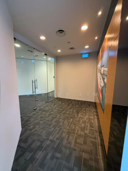 Suntec City Tower, 8 Temasek Boulevard, 1,421 sqft, Office For Rent, by Jeremy Lim, 500212146 - Corridor - CommercialGuru.com.sg