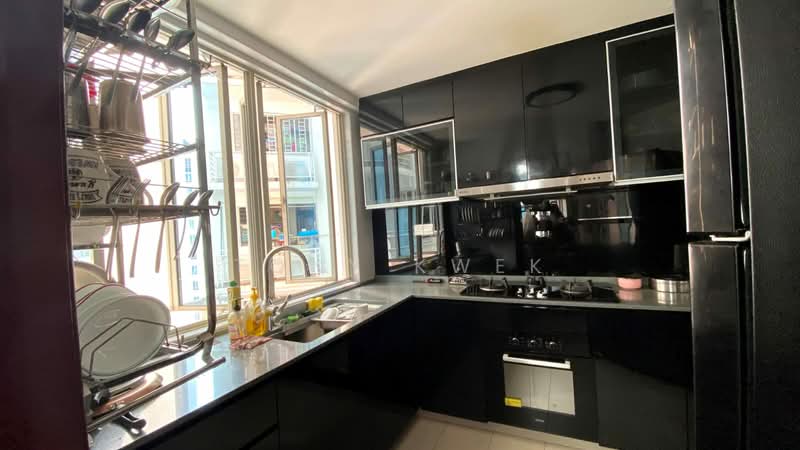 Northoaks, 26 Woodlands Cresent, 3 Bedrooms, 1,249 sqft, Condominium For Sale, by Tony Kwek, 500212150 - Kitchen - PropertyGuru.com.sg