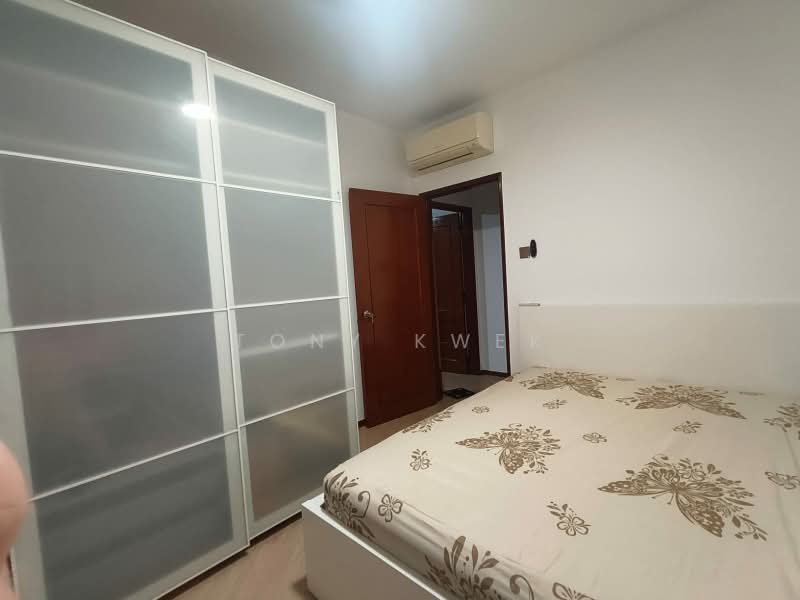 Northoaks, 26 Woodlands Cresent, 3 Bedrooms, 1,249 sqft, Condominium For Sale, by Tony Kwek, 500212150 - Bedroom - PropertyGuru.com.sg