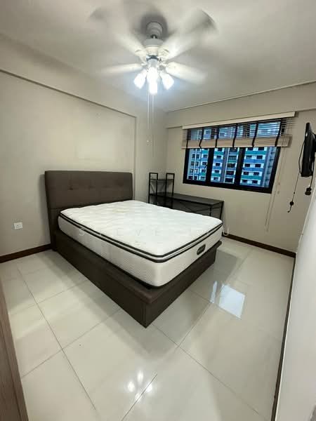 808C Choa Chu Kang Avenue 1, 808C Choa Chu Kang Avenue 1, 3 Bedrooms, 1,001 sqft, HDB Flat For Sale, by Steve Liu, 500212163 - Bedroom - PropertyGuru.com.sg