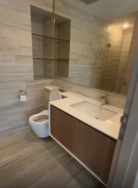 J Gateway, , Studio, 495 sqft, Condominium For Sale, by Jase Ng, 500212168 - Bathroom - PropertyGuru.com.sg