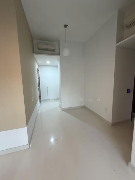 Adana @ Thomson, 8 Old Upper Thomson Road, 3 Bedrooms, 872 sqft, Condominium For Rent, by Eoin Chua, 500212170 - Dining area - PropertyGuru.com.sg