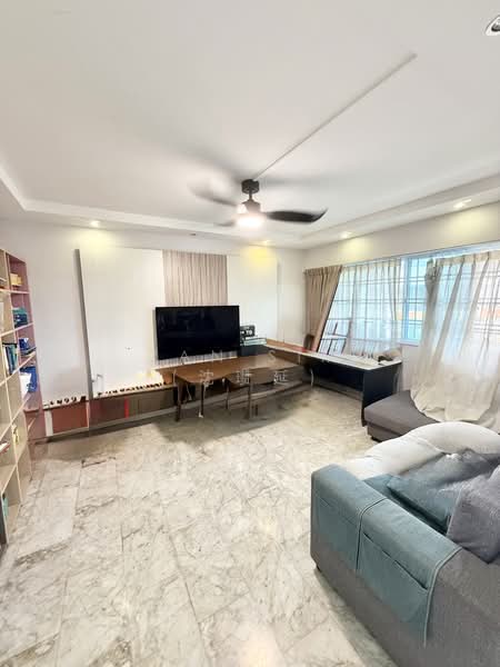271 Bishan Street 24, 271 Bishan Street 24, 3 Bedrooms, 1,119 sqft, HDB Flat For Sale, by Zan Sim (沈瓒延), 500212174 - Living Room - PropertyGuru.com.sg