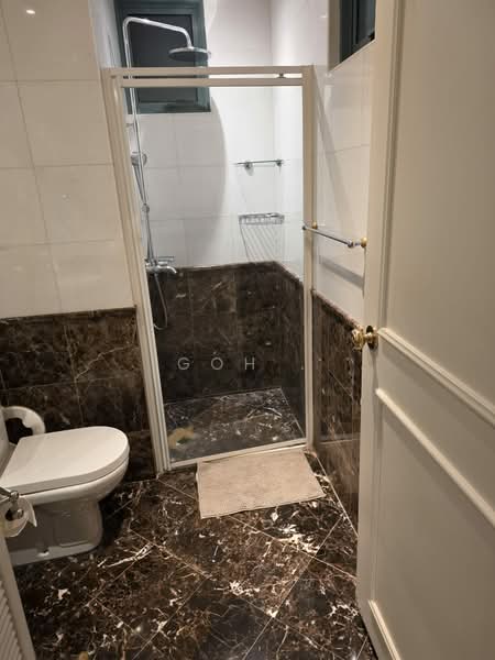 Fifth Avenue Condominium, 2 Fifth Avenue, Tanglin / Holland / Bukit Timah, 3 Bedrooms, 1,651 sqft, Condominium For Sale, by Goh ., 500212188 - Bathroom - PropertyGuru.com.sg