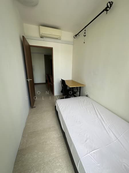 Seletaris, 501 Sembawang Road, Room Rental, 100 sqft, Condominium For Rent, by David, 500212206 - Bedroom - PropertyGuru.com.sg