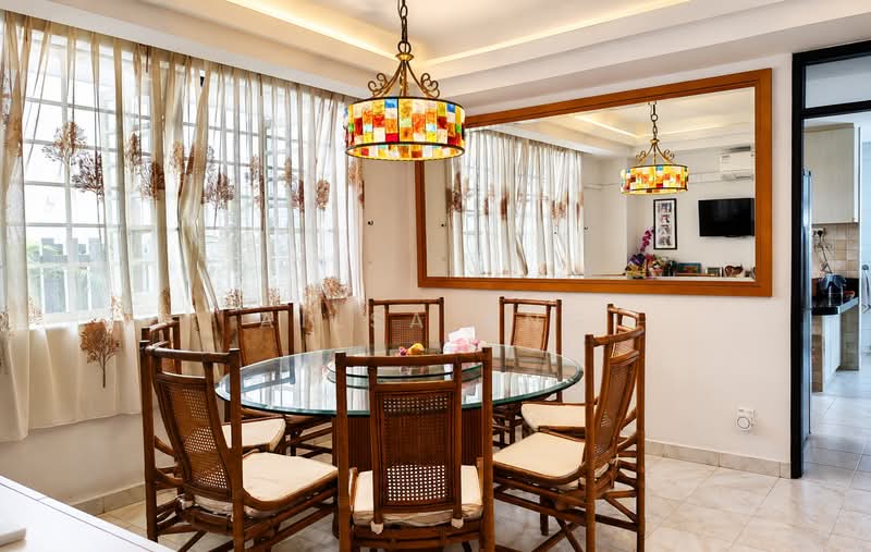Jalan Kembangan, , 5 Bedrooms, 3,175 sqft, Semi-Detached House For Sale, by Ailsa Ang, 500212225 - Dining Room - PropertyGuru.com.sg