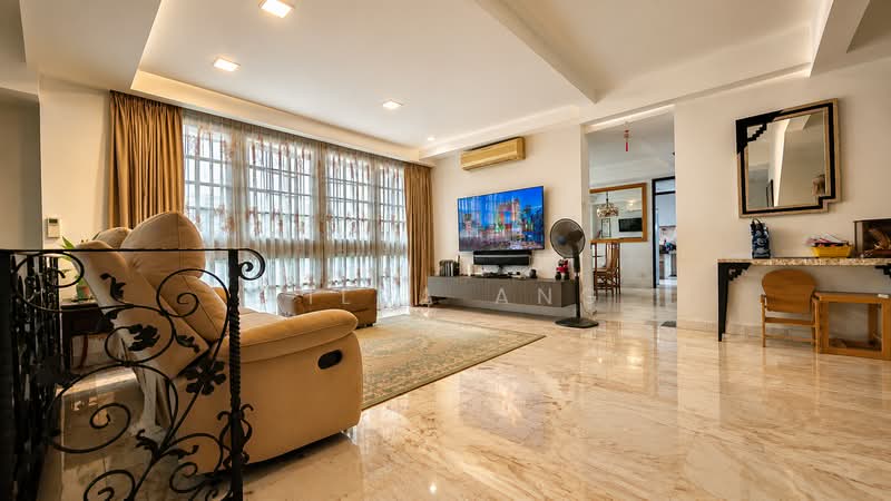 Jalan Kembangan, , 5 Bedrooms, 3,175 sqft, Semi-Detached House For Sale, by Ailsa Ang, 500212225 - Living Room - PropertyGuru.com.sg