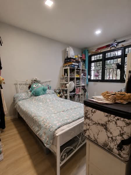 188A Rivervale Drive, 188A Rivervale Drive, 3 Bedrooms, 1,237 sqft, HDB Flat For Sale, by Madeleine Looi, 500212232 - Bedroom - PropertyGuru.com.sg