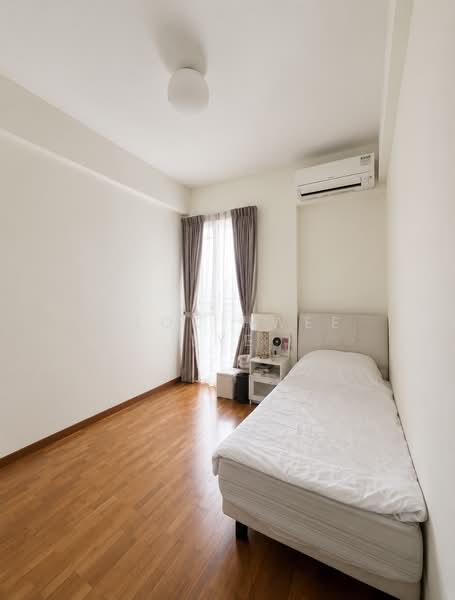 Casa Rosa, 35 Lorong Ong Lye, 3 Bedrooms, 1,098 sqft, Condominium For Sale, by Geok Hwee Lye, 500212248 - Bedroom - PropertyGuru.com.sg