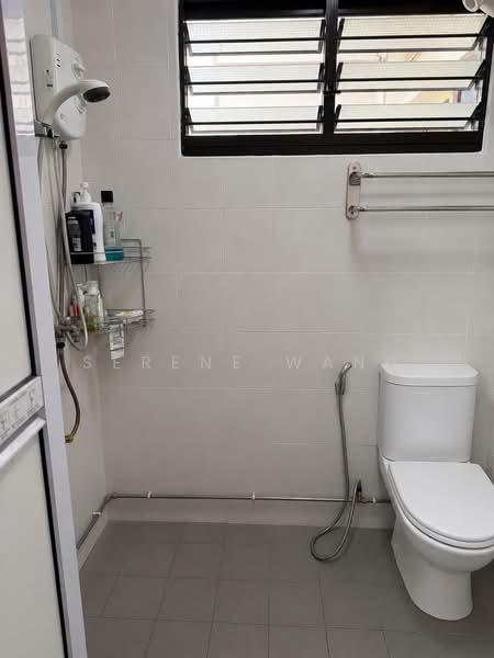 125 Bedok Reservoir Road, 125 Bedok Reservoir Road, 3 Bedrooms, 103 sqft, HDB Flat For Sale, by Serene Wang, 500212255 - Common Bathroom - PropertyGuru.com.sg