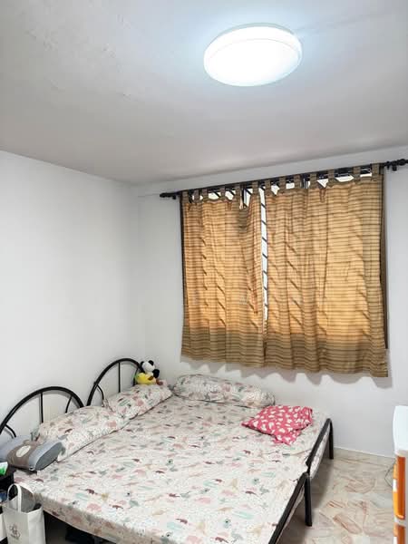 125 Bedok Reservoir Road, 125 Bedok Reservoir Road, 3 Bedrooms, 103 sqft, HDB Flat For Sale, by Serene Wang, 500212255 - Bedroom 2 - PropertyGuru.com.sg