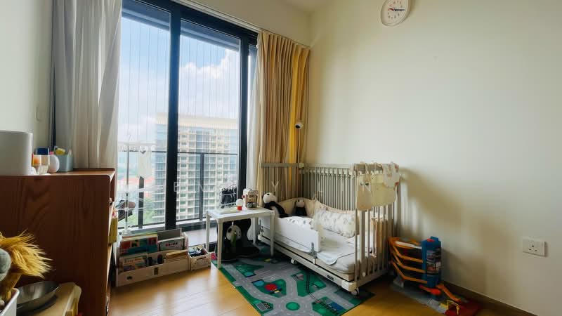 Midwood, 8 Hillview Rise, 3 Bedrooms, 904 sqft, Condominium For Sale, by Emily Lin, 500212257 - Bedroom - PropertyGuru.com.sg