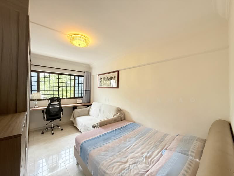 108 Bukit Batok West Avenue 6, 108 Bukit Batok West Avenue 6, 3 Bedrooms, 1,119 sqft, HDB Flat For Sale, by Jose Loh Zhenhao, 500212263 - Bedroom - PropertyGuru.com.sg
