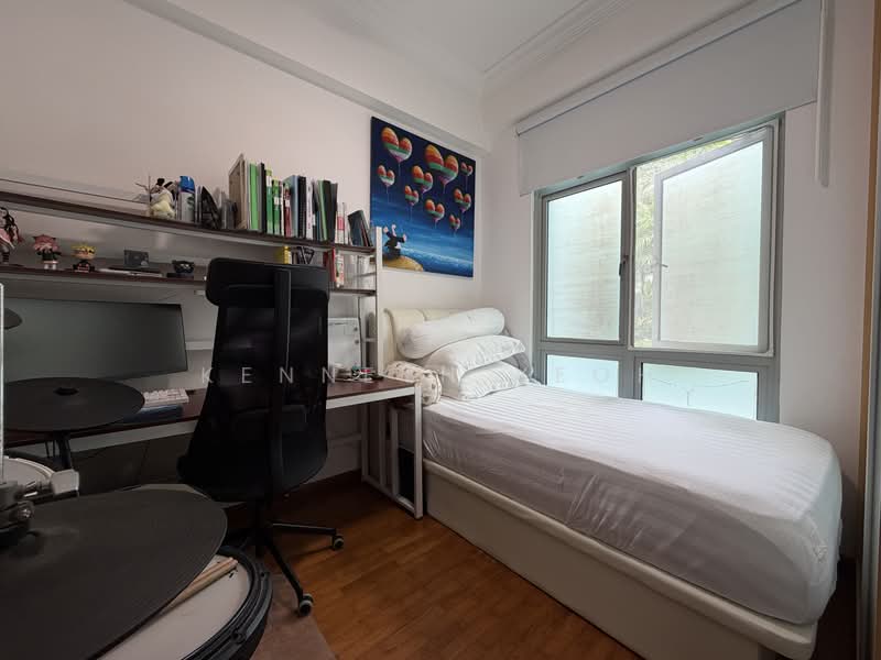 Sunshine Grove, 2 Jalan Labu Merah, 3 Bedrooms, 1,087 sqft, Apartment For Sale, by Kenneth Yeoh, 500212264 - Bedroom - PropertyGuru.com.sg
