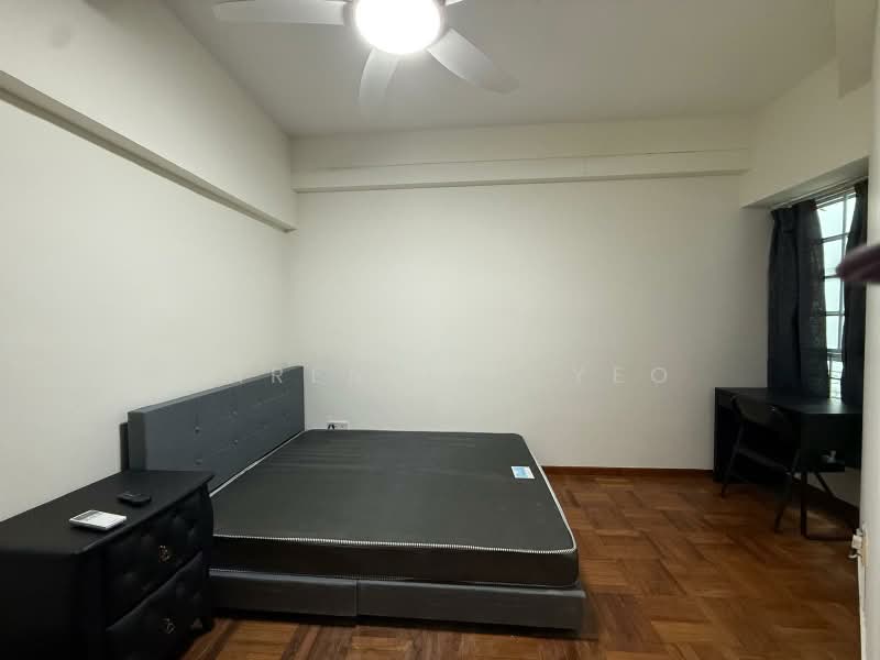 Thomson Imperial Court, 200 Upper Thomson Road, 4 Bedrooms, 2,250 sqft, Condominium For Rent, by Carenline Yeo, 500212265 - Bedroom - PropertyGuru.com.sg