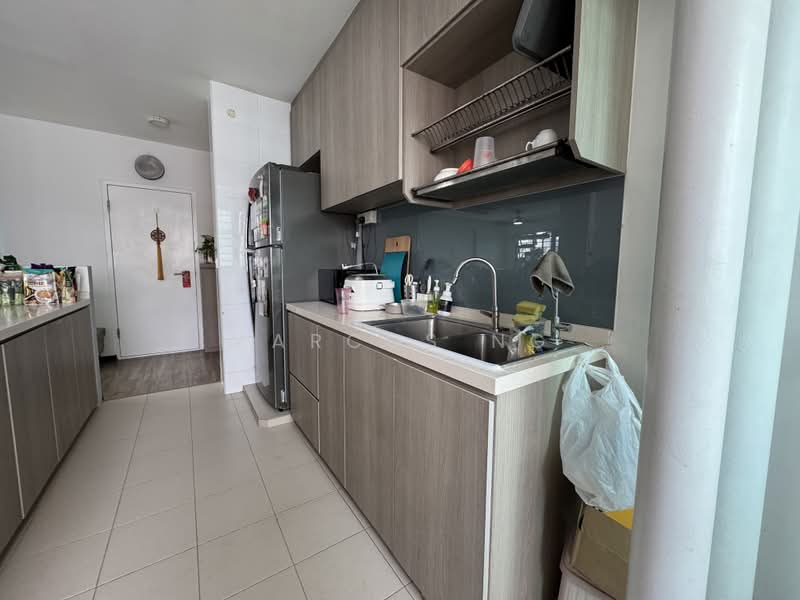 122B Punggol Edge, 122B Edgedale Plains, 3 Bedrooms, 1,001 sqft, HDB Flat For Sale, by Marcus Ng, 500212272 - Kitchen - PropertyGuru.com.sg