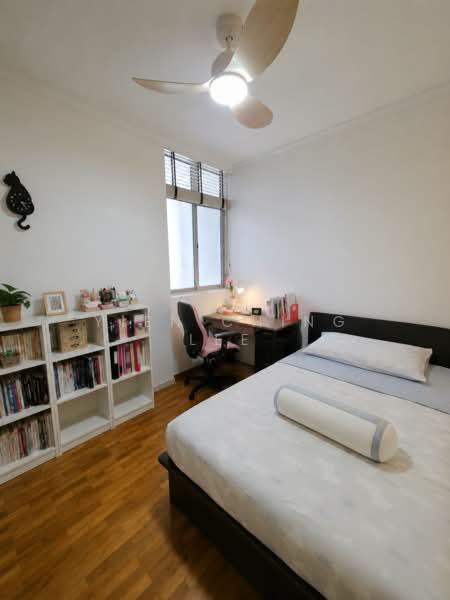 Compass Heights, 9 Sengkang Square, 3 Bedrooms, 1,249 sqft, Condominium For Sale, by Yien Ching Lee, 500212275 - Bedroom 1 - PropertyGuru.com.sg