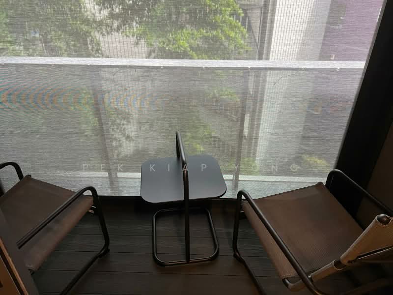 Margaret Ville, 20 Margaret Drive, 1 Bedroom, 463 sqft, Apartment For Sale, by Pek Kiap Yong, 500212276 - Balcony - PropertyGuru.com.sg
