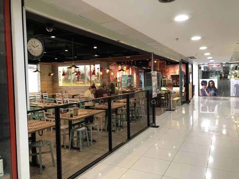 Far East Plaza Ground Floor, High Traffic, Wide Frontage!, Orchard, River Valley, Somerset, 1,841 sqft, Food & Beverage For Rent, by Marc Singh, 500212300 - Interior - CommercialGuru.com.sg