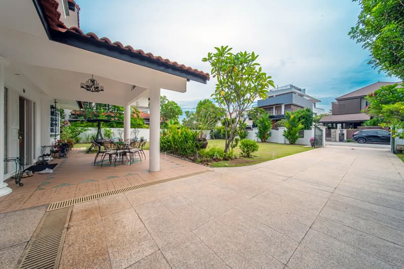 Siglap Plain, Siglap Plain, 5 Bedrooms, 2,790 sqft, Bungalow House For Sale, by Jill Lange, 500212302 - Exterior - PropertyGuru.com.sg