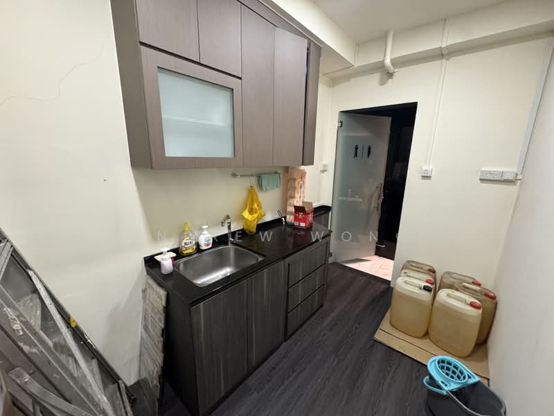 Vertex, 33 Ubi Avenue 3, 6,600 sqft, Light Industrial (B1) For Rent, by Andrew Wong, 500212306 - Kitchen - CommercialGuru.com.sg
