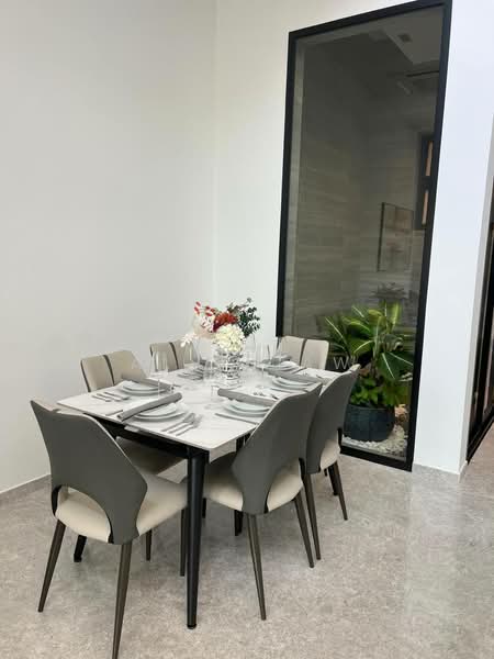 Freehold Inter Terrace near Sembawang Park | Jalan Sankam | Private Residential Enclave Near Coast, Jalan Sankam, 5 Bedrooms, 4,834 sqft, Terraced House For Sale, by Alvin Aw, 500212311 - Dining Room - PropertyGuru.com.sg