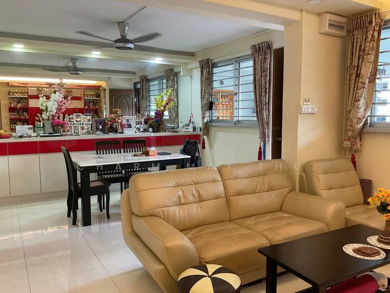 234 Simei Street 4, 234 Simei Street 4, 3 Bedrooms, 1,119 sqft, HDB Flat For Rent, by Charm May Thu, 500212314 - Living Room - PropertyGuru.com.sg