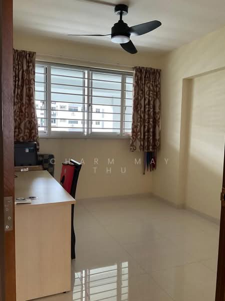 234 Simei Street 4, 234 Simei Street 4, 3 Bedrooms, 1,119 sqft, HDB Flat For Rent, by Charm May Thu, 500212314 - Study - PropertyGuru.com.sg