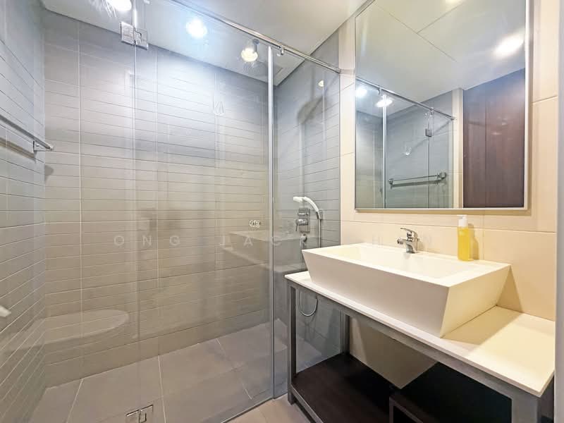 The Sail @ Marina Bay, 2 Marina Boulevard, 1 Bedroom, 689 sqft, Condominium For Rent, by Ong Jack Shen, 500212323 - Bathroom - PropertyGuru.com.sg