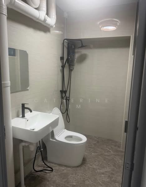 791 Woodlands Avenue 6, 791 Woodlands Avenue 6, Studio, 350 sqft, HDB Flat For Rent, by Catherine Lim, 500212324 - Bathroom - PropertyGuru.com.sg
